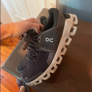 Grey ON Running shoes women size 6